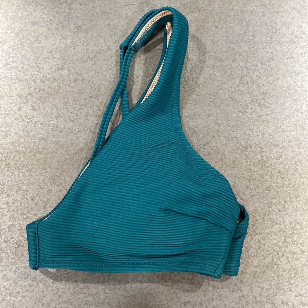Ribbed bikini top - Picture 3 of 5